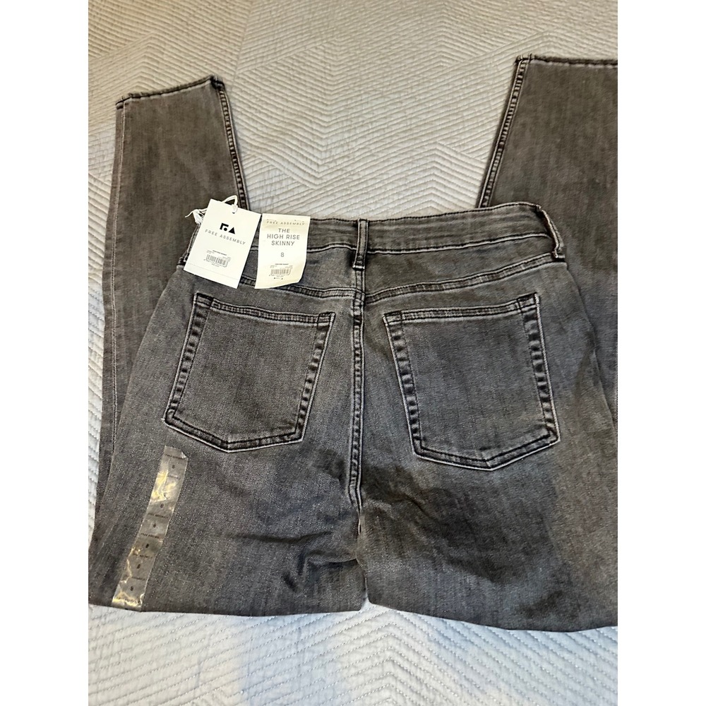 Free Assembly Womens High Rise Skinny Jeans Washed Black Gray Size 8 NWT